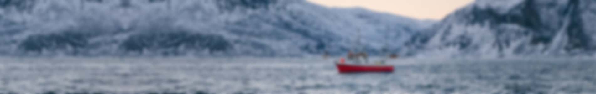 pêcheur équipé de joint tournant PSS dans un paysage hivernal