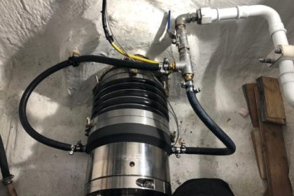 joint-de-ligne-arbre-pss-sur-une-vedette-moteur PSS : Un joint de ligne d'arbre mécanique pour un minimum d'entretien